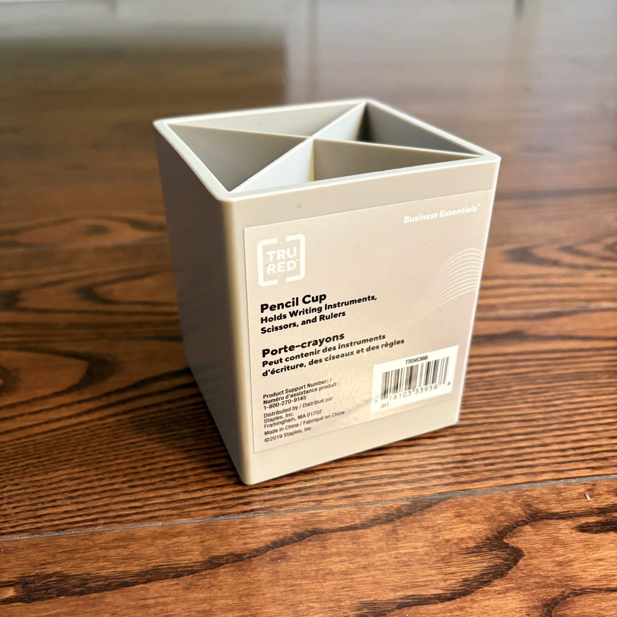 A pencil cup (as it already state on the lable). That's one of the first thing I bought when I first came here. Very random I know.
